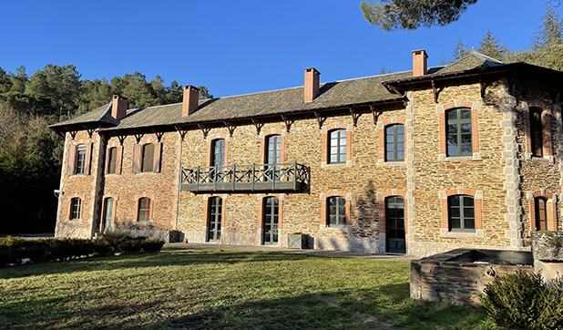 Châteaux, Belles demeures, Maisons d’hôtes - Gîtes et Mas