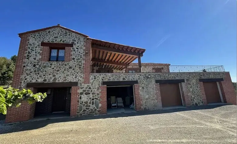 Farming estates sale and purchase, hunting grounds farms, in Occitanie