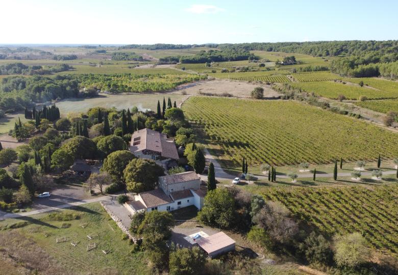 Domaine réceptif avec gîtes proche de la mer Méditerranée 