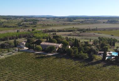 Domaine réceptif avec gîtes proche de la mer Méditerranée 