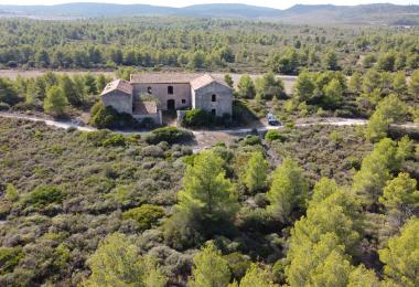 bergerie à vendre proche de la mer méditerranée