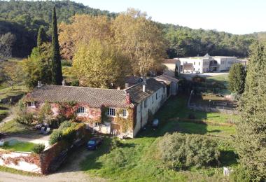 Domaine viticole Cotes du Rhône à vendre vue aérienne 2
