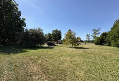 Domaine viticole à vendre Occitanie avec bâtiments d'exploitation presente par les chemins du sud